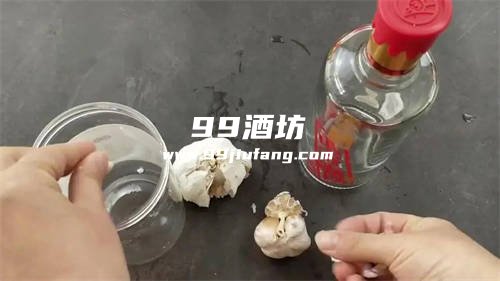 洋葱泡白酒有什么功效