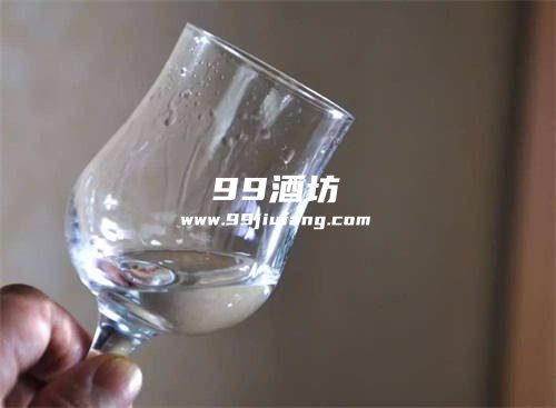 怎样鉴定白酒是不是粮食酒