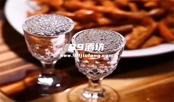 42度白酒酒花特别多