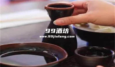 白酒可以加开水冲泡吗