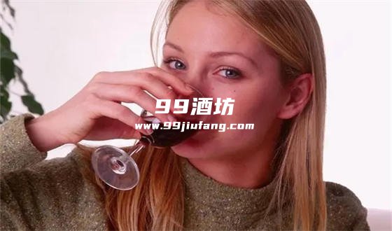 女人喝了白酒容易睡觉吗