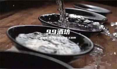 为什么白酒股业绩集体下滑