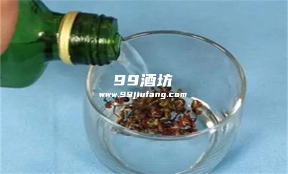 白酒醋花椒水治脚气吗