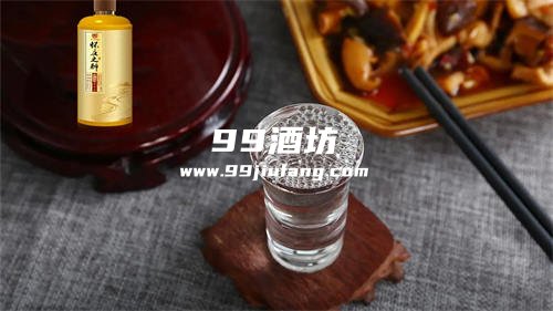 白酒送人买高度酒还是低度酒