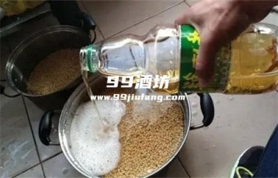 泡小麦用白酒还是啤酒好