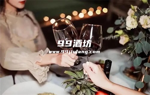 相亲见面喝红酒还是白酒