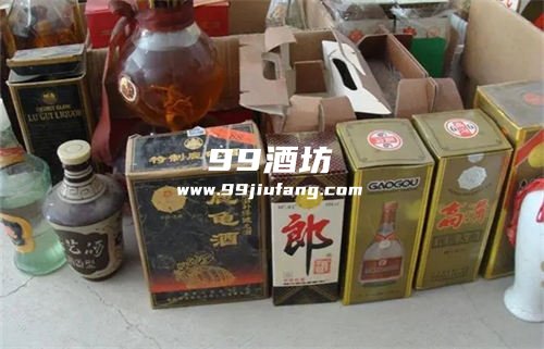 哪些地方可以鉴定白酒年份