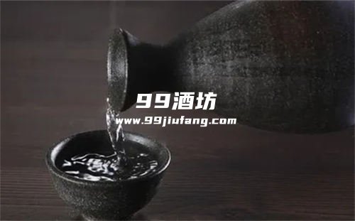 2020年白酒产量是多少