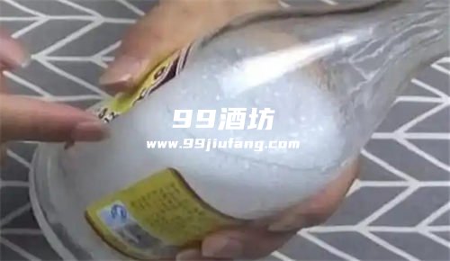 如何辨别白酒的正确品种