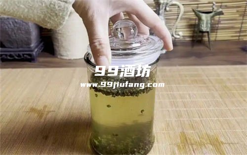 花椒和白酒一起泡能治疗感冒吗