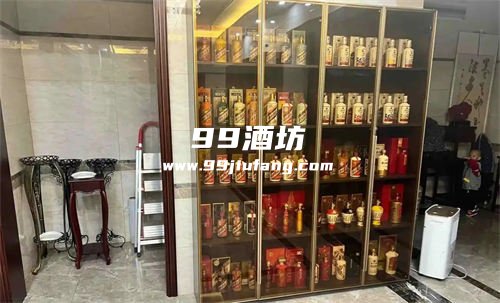 白酒可以在衣柜里保存多久