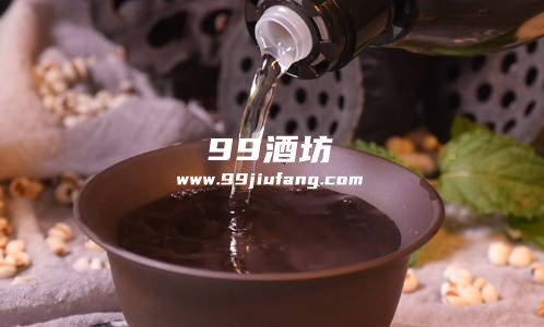 粮食酒喝完酒酒杯有味道吗