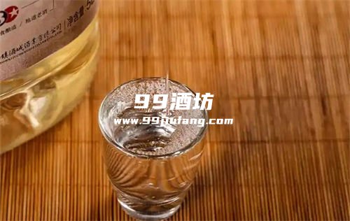 一斤装的白酒多久喝完最好