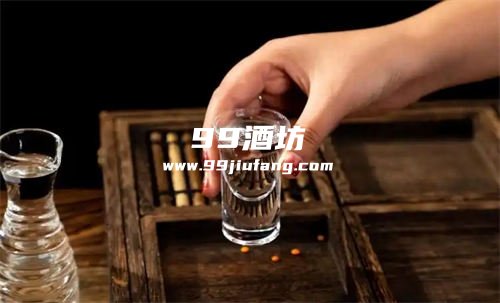 正常女生喝多少白酒最好